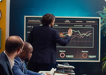 الملاذ الأخير & LAST RESORT